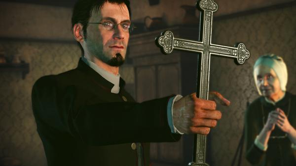 Screenshot: Ein Priester hält ein Kreuz hoch
