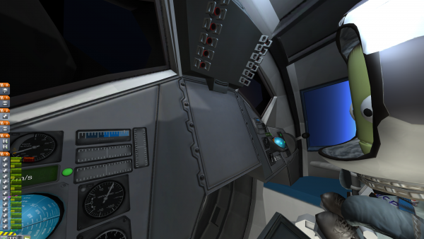 Der Screenshot zeigt einen Kerbal im Cockpit.